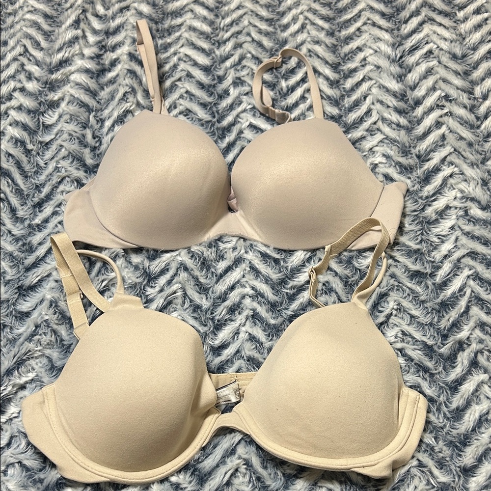 Victoria's Secret 2 Nude Padded Bras T-Shirt Bras - Set of 2